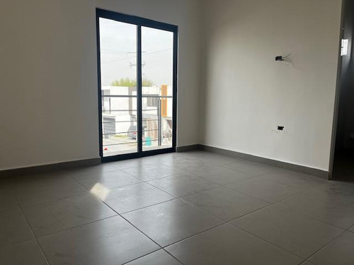 Casa En Venta Mision De Las Flores Apodaca