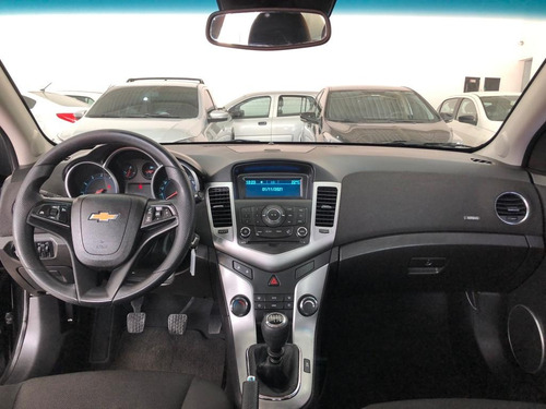 Imagem 4 de 12 de Chevrolet Cruze