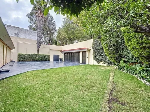 Casa En Venta En Bosques De Las Lomas - Cr2040