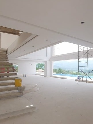 Imagen 6 de 14 de Exclusiva Casa Con Vista Al Dique De Guataparo 1.800 Mts.sn.