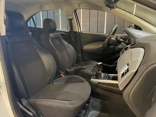Chevrolet Onix HATCH LT 1.0 8V FlexPower 5p Mec.