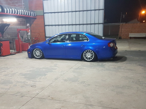 Volkswagen Vento 2.0 T Fsi Sportline Dsg 2010
