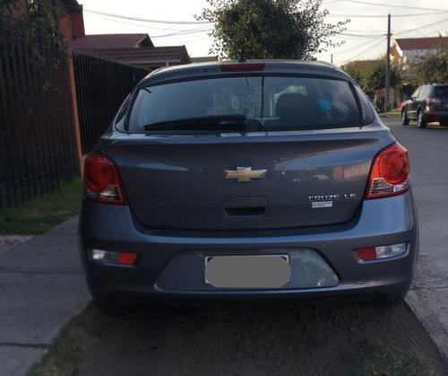 Imagen 3 de 11 de Chevrolet Cruze 1.8 Ls Hatchback Full