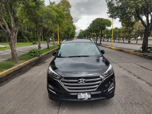 Imagen 8 de 13 de Hyundai Tucson 2.0 Limited At 2017
