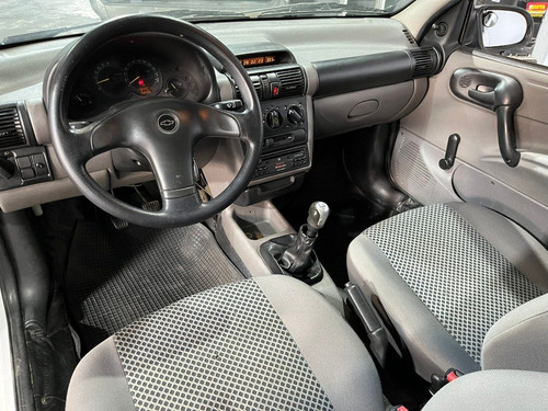 Imagen 7 de 11 de Chevrolet Corsa Wagon - Nueva - Permuto Financio