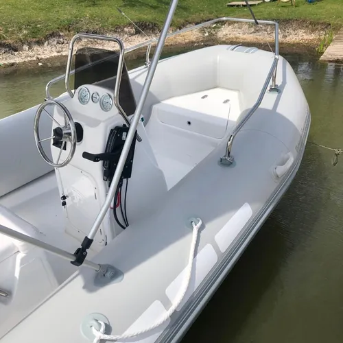 Semirrigidos Kiel 500 Matrizado + Motor Mercury 60 Hp 4t Efi