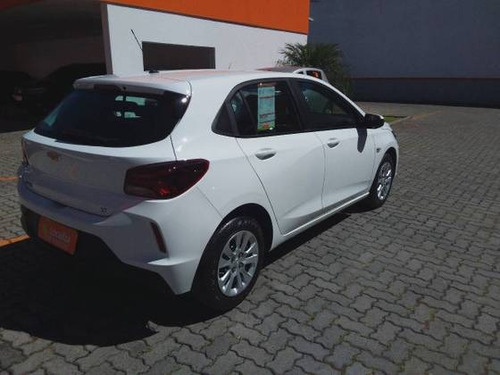 Imagem 7 de 9 de Chevrolet Onix 1.0 Flex Lt Manual