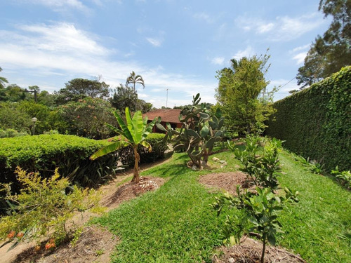 Chácara Com 3 Dormitórios À Venda, 1400 M² Por R$ 670.000 - Vista Alegre - Arujá/sp - Ch0083