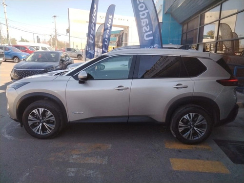 Nissan X-trail E-power Advance 3row Awd