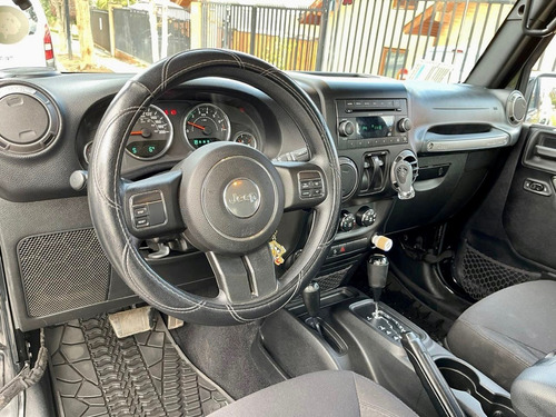 Imagen 8 de 12 de Jeep Wrangler 3.6 Sport Auto 4wd