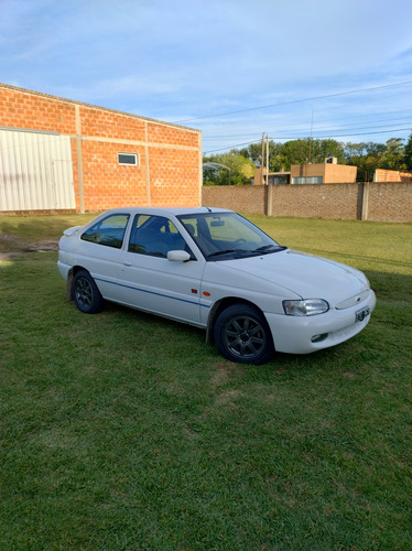 Ford Escort Coupe