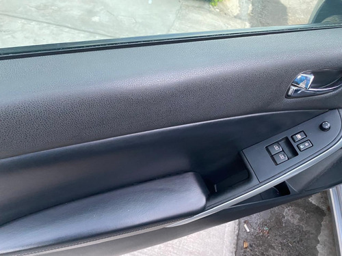Nissan Altima 3.5 Sr At V6 Piel Qc Cd Xenon Cvt
