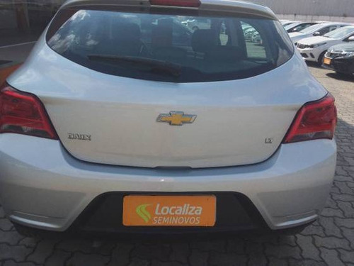 Imagem 3 de 10 de Chevrolet Onix 1.0 Mpfi Lt 8v Flex 4p Manual