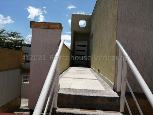 Imagen 13 de 13 de Casa En Venta Los Chaguaramos Maracay 22-10877 Hc