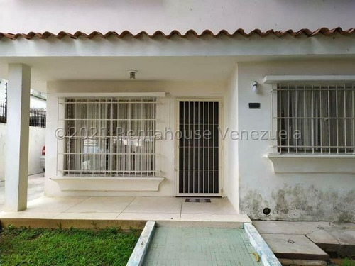Imagen 7 de 17 de Freddy Camacaro Rentahouse, Casa Quinta En Venta En Los Nísperos 22-10335