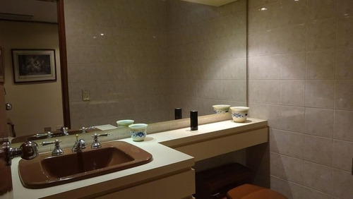Imagen 6 de 10 de Comercial En Venta El Recreo Mls #21-10784-yz