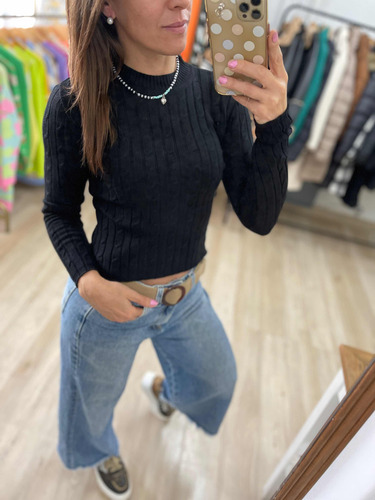 Sweater Corto Al Cuerpo The Big Shop