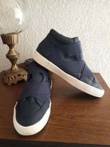 Zara hotsell kids tenis