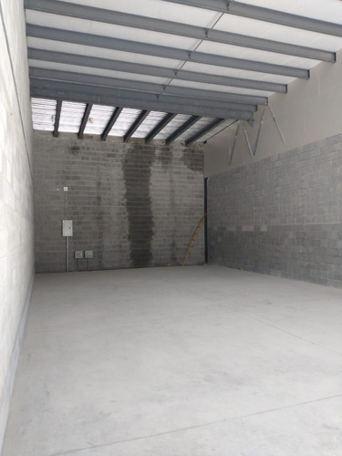 Imagen 7 de 8 de Zona De Alto Impacto Comercial