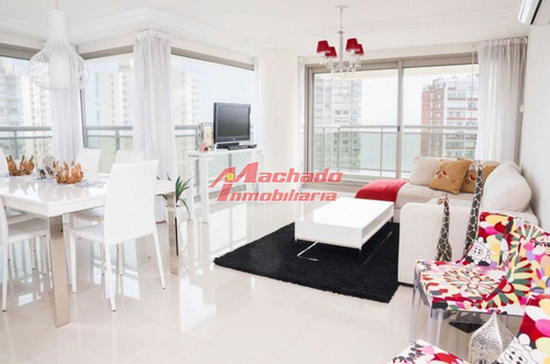 Imagen 2 de 9 de Apartamento, En Venta, 2 Dormitorios, Torre De Lujo, Punta Del Este