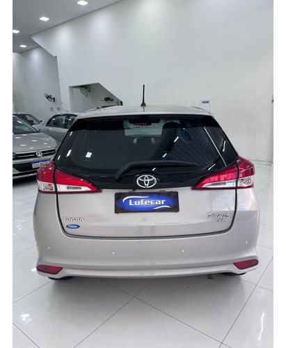 Toyota Yaris 1.3 16V FLEX XL PLUS TECH MULTIDRIVE