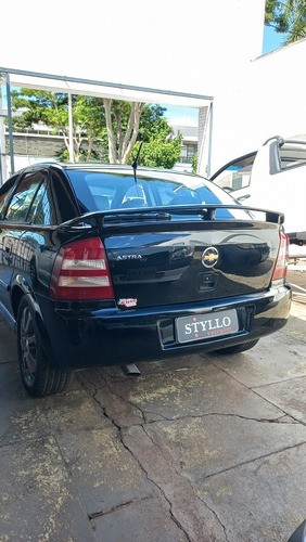Imagem 4 de 11 de Chevrolet Astra 2011 2.0 Advantage Flex Power 5p