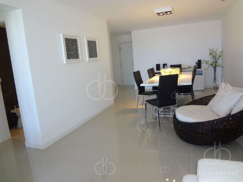 Imagen 6 de 27 de Apartamento En Brava, 3 Dormitorios