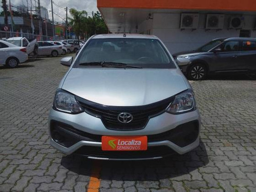 Imagem 6 de 10 de Toyota Etios 1.5 X Plus Sedan 16v Flex 4p Automático