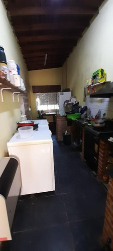 Casa En Venta - 3 Dormitorios 1 Baño - 760mts2 - Moreno
