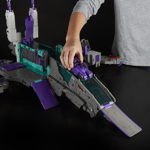 Transformers Generations Titans Return, Trypticon