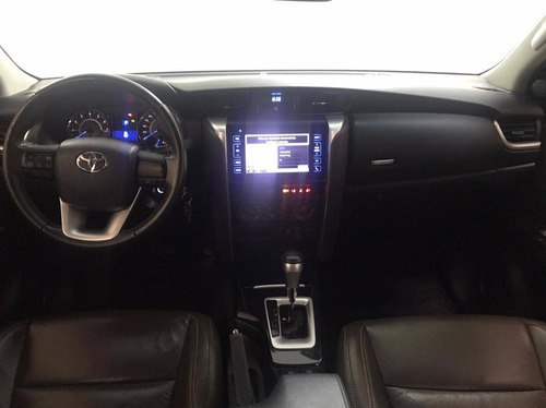 Toyota Hilux 2.7 Sr 4x2 Cd 16v Flex 4p Automático