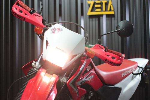 Imagen 16 de 20 de Honda Tornado 250 La Unica 2.000 Km Reales