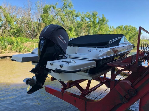 Lancha Open Bermuda Twenty C/ Mercury 150 Hp 4t
