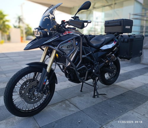 Vendo Bmw F800gs, Año 2016, Impecable,todo Pagado A Mi Nomb.