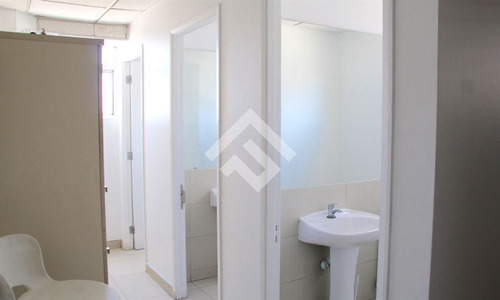 Oficina En Venta En Huechuraba