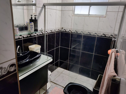 Casa Reformada Com Garagem E Quitinete Incluso Super Ventilada Com Salão Amplo