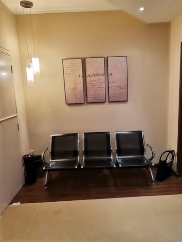 Imagen 17 de 23 de Fina Y Reciclada Oficina O Vivienda Sobre Av. Libertador
