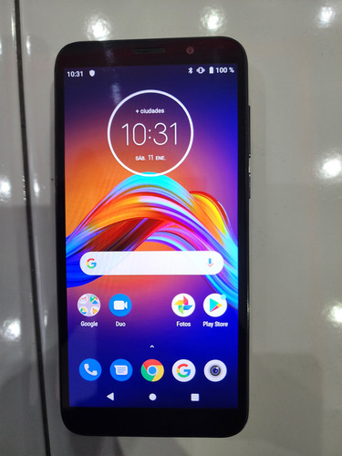 Motorola E6 Play Att Con Accesorios (Usado)