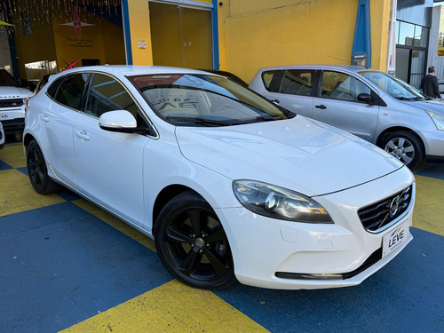 Volvo V40 Volvo V40 T4 Dynamic 2.0