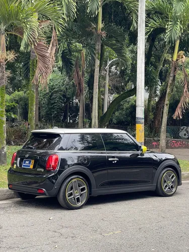 Mini Cooper Se 0.0 Iconic At