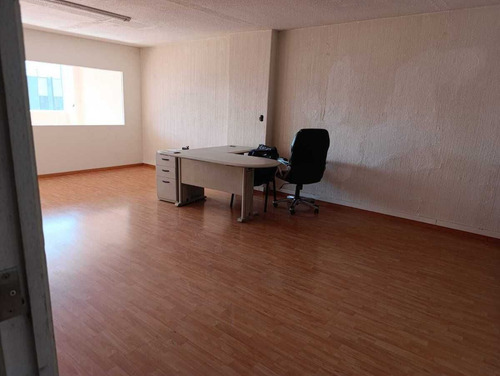 Renta Oficina Toreo Parque Central 148m2 | Espacios Amplios | Excelente Ubicació
