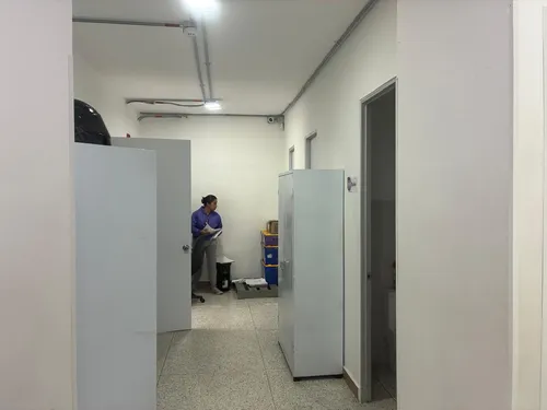 Local En Arriendo En La Avenida Santader Manizales (279062298).