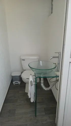 A Minutos De La Uvm Y Walmart Paraíso Casa En Conjunto Horiz