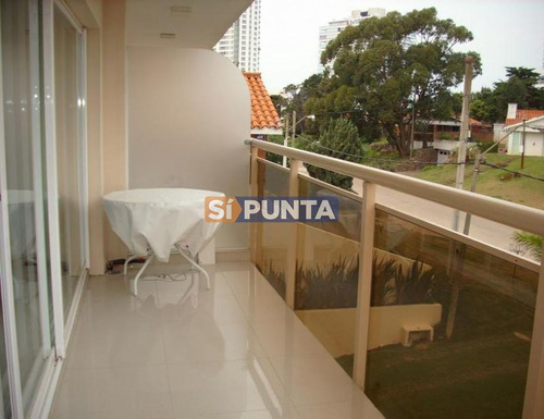 Imagen 5 de 11 de Apartamento En Playa Brava Con 3 Dormitorios
