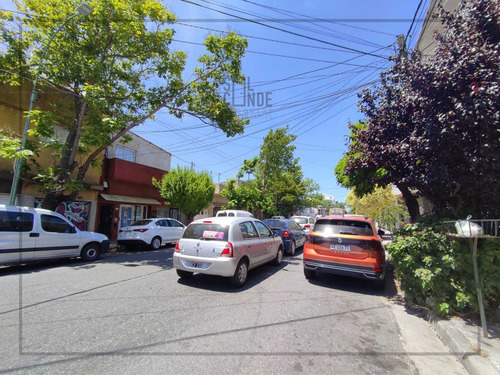 Imagen 14 de 15 de Venta Local Comercial. Barrio San Jose. Reciclado.