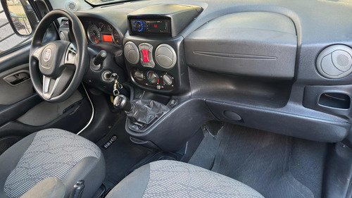 Fiat Doblo 1.8 16v Essence 7l Flex 5p 5 marchas