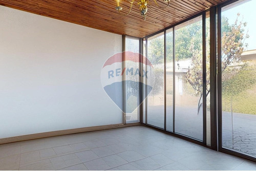 Casa 3d+3b Con Ampliación Regularizada 2d+2b
