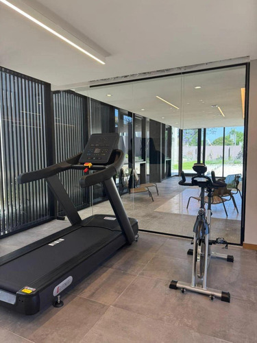 Departamento Amoblado En Alquiler En Exclusivo Condominio Puro Cerro