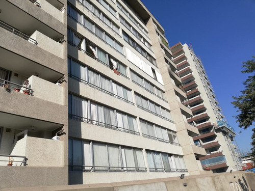 Departamento En Venta De 3 Dorm. En La Cisterna