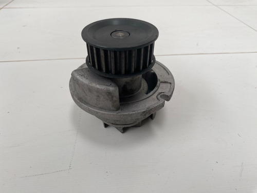 Bomba De Agua Chevrolet Astra 2002-2005 2.0 Std